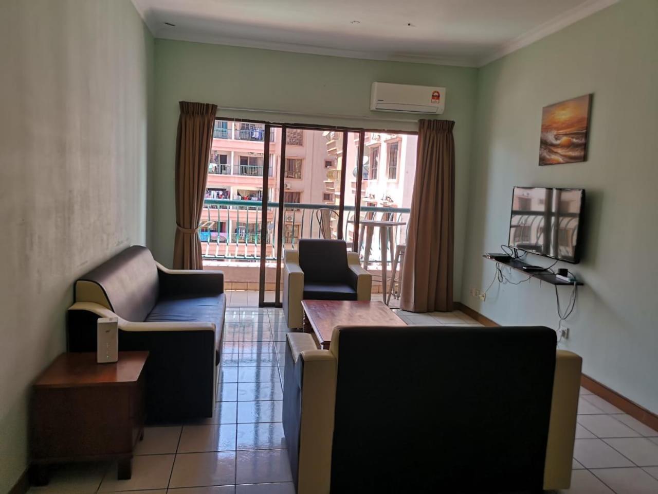 Marina Court Kk City Homestay Kota Kinabalu Bagian luar foto