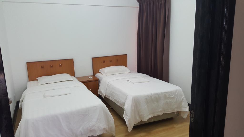 Marina Court Kk City Homestay Kota Kinabalu Bagian luar foto